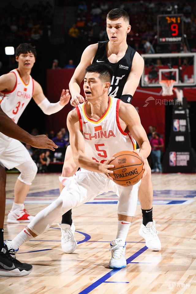  举重公开赛，闽南玄武队与关中闪电队翻盘，阵地战处理得当！球迷期待下一战爱游戏官方首页